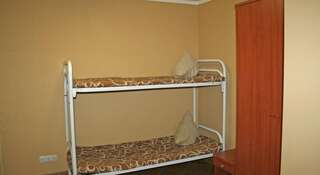 Хостел Заречье Дзержинский Кровать в общем 10-местном номере для мужчин и женщин-6